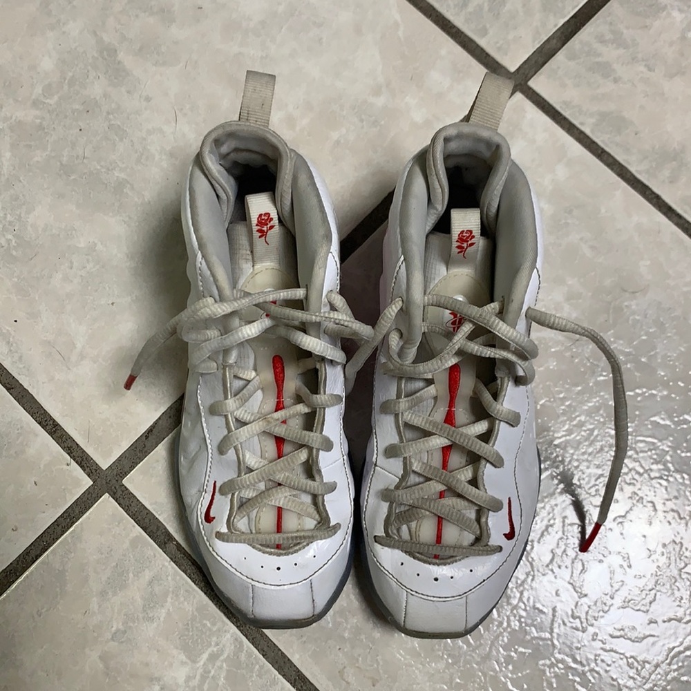 Nike Little Posite One-Rose Size 2Y